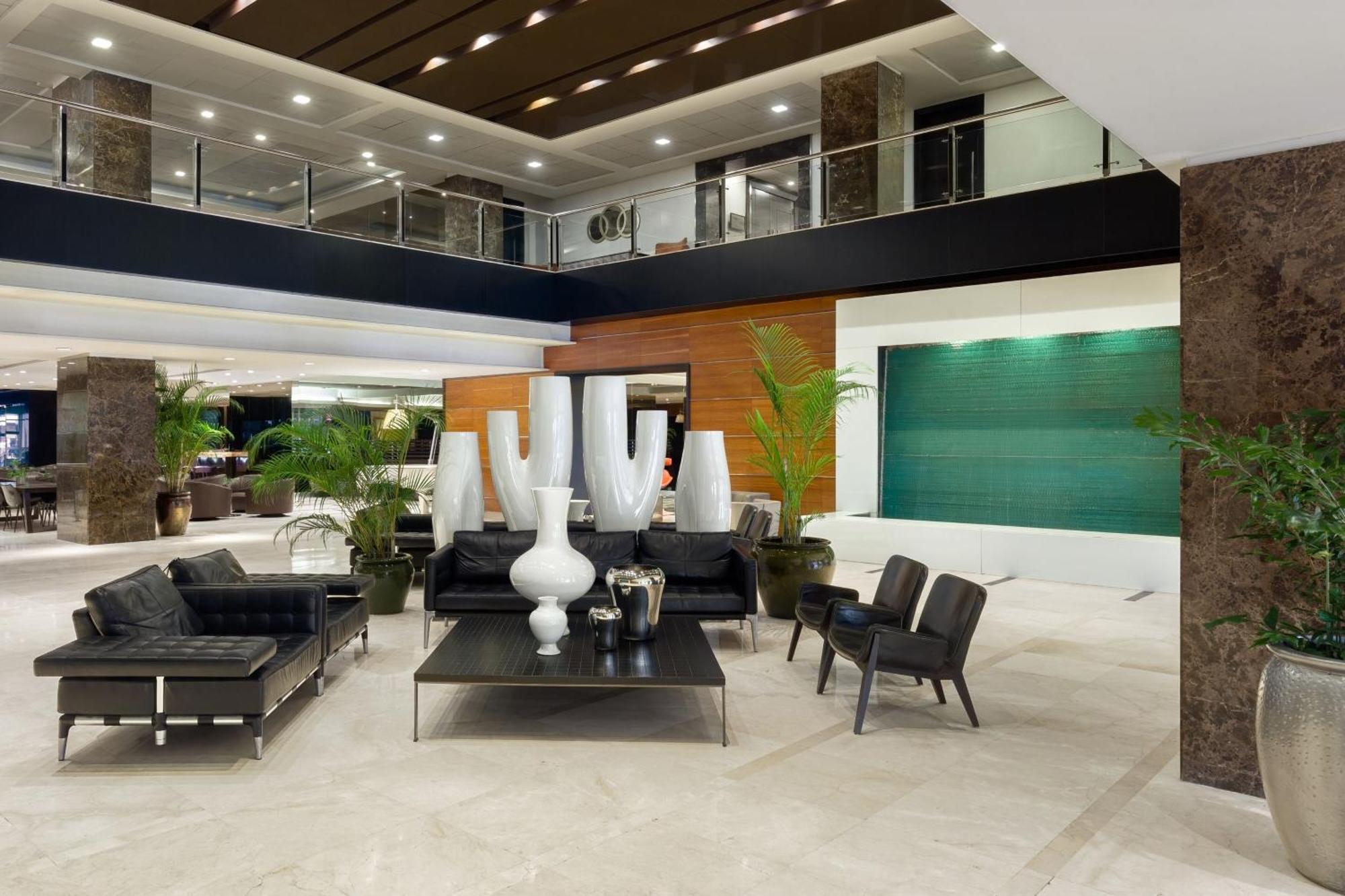 Sheraton Grand Panama Buitenkant foto Lobby