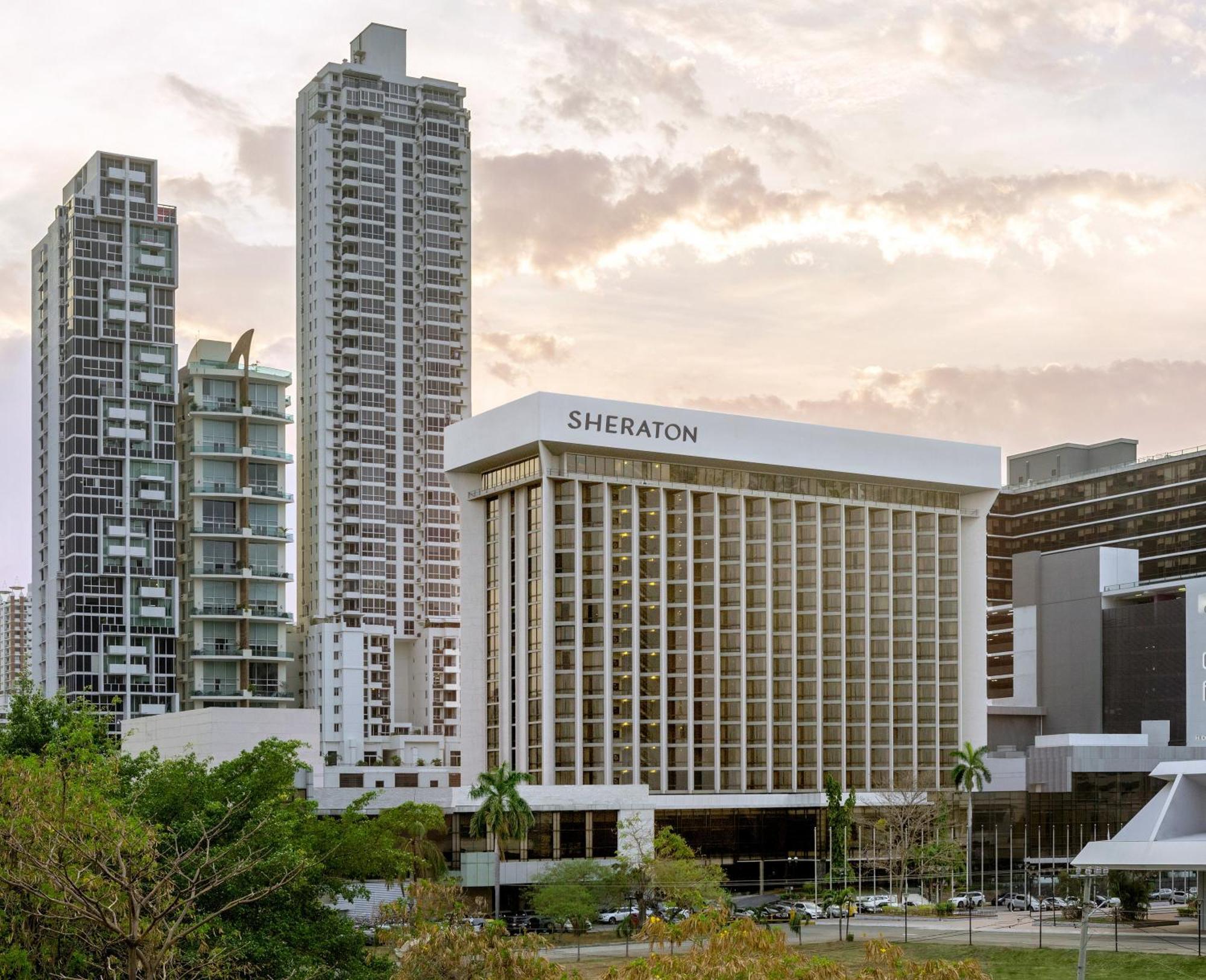 Sheraton Grand Panama Buitenkant foto